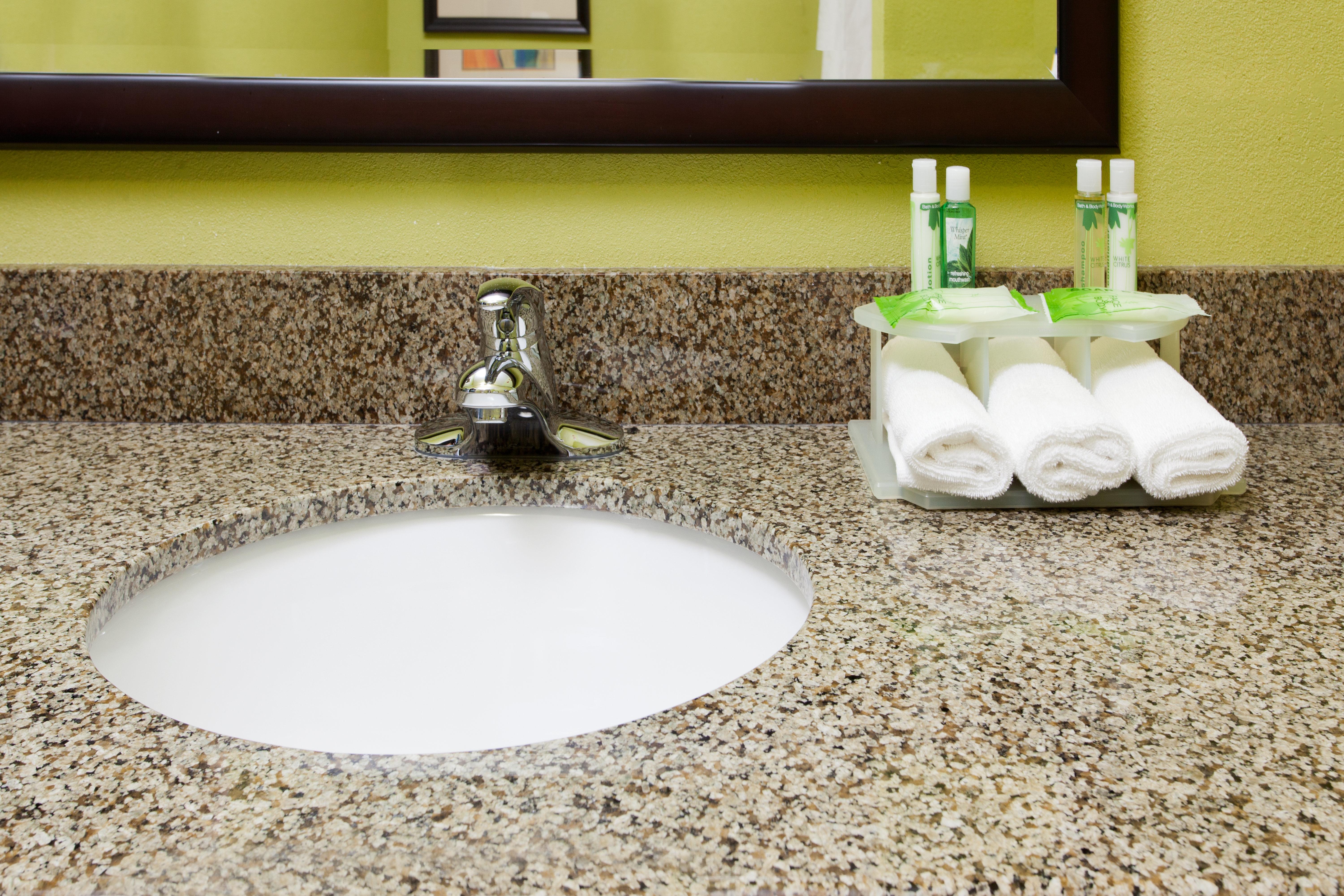 Holiday Inn Express Rome-East By Ihg Esterno foto
